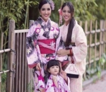 Cantiknya Ashanty, Aurel dan Arsy Pakai Kimono